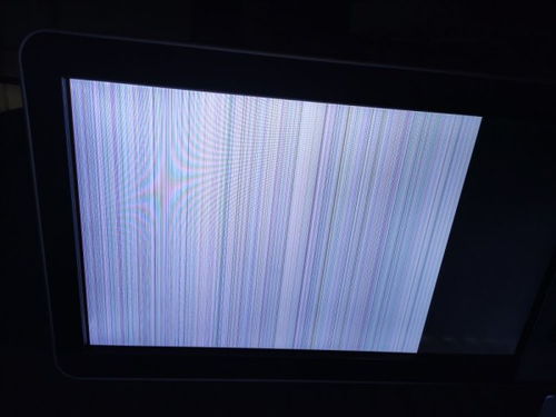 液晶屏出现彩色条纹，这是怎么了？别着急，全方面原因解析来了